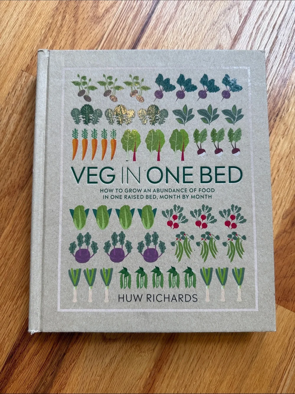 Indoor Edible Garden, indoor salad, veg in one bed book bundle